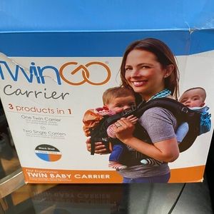 Twin Go Carrier